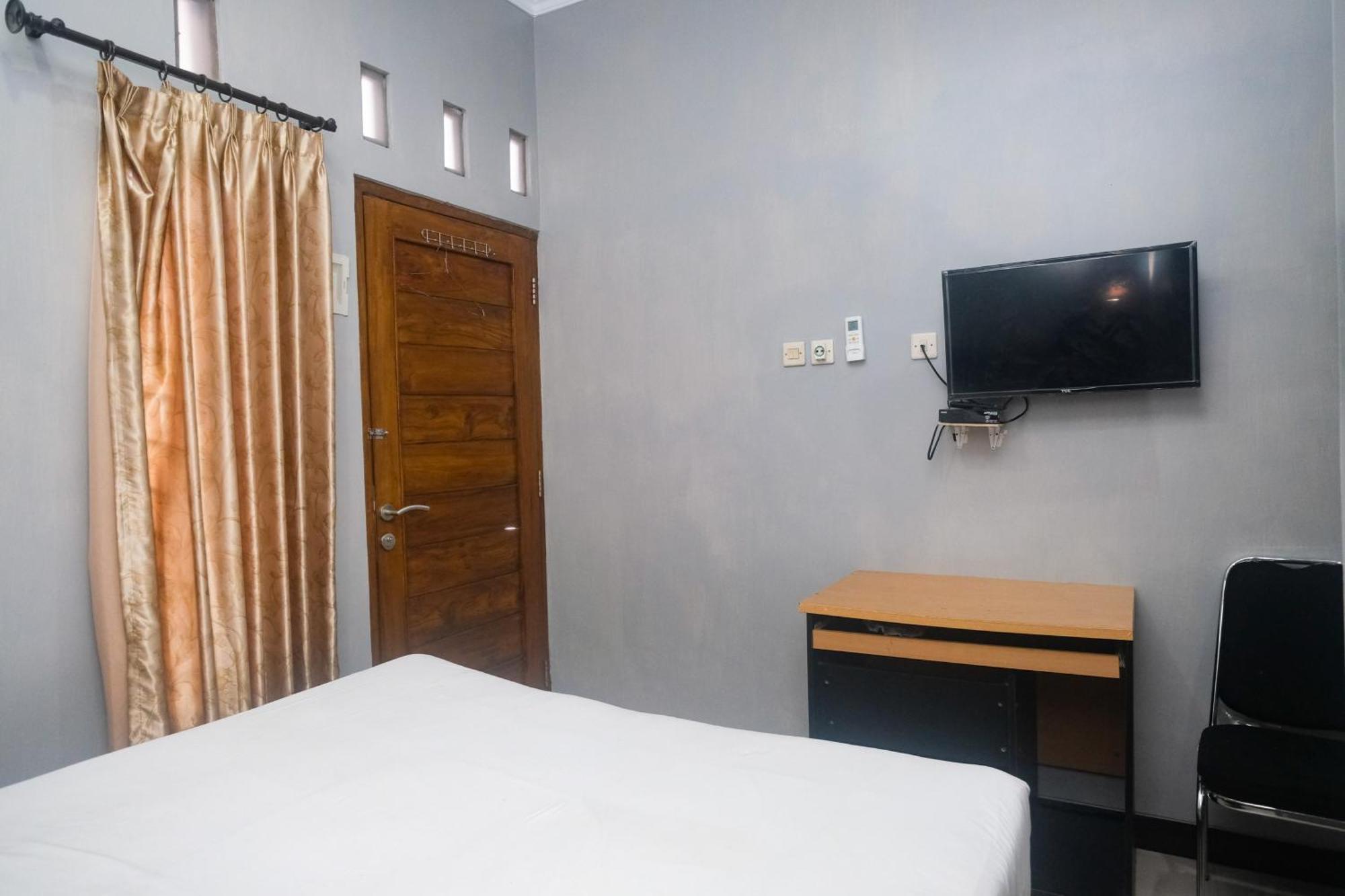 Al Abror Homestay Mandala Krida Mitra Reddoorz Yogyakarta Exteriér fotografie